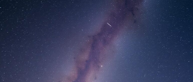 Звездное небо и млечный путь съемка